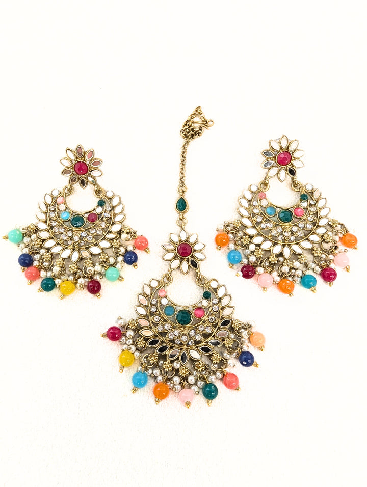 DIYA MIRROR EARRINGS AND TIKKA