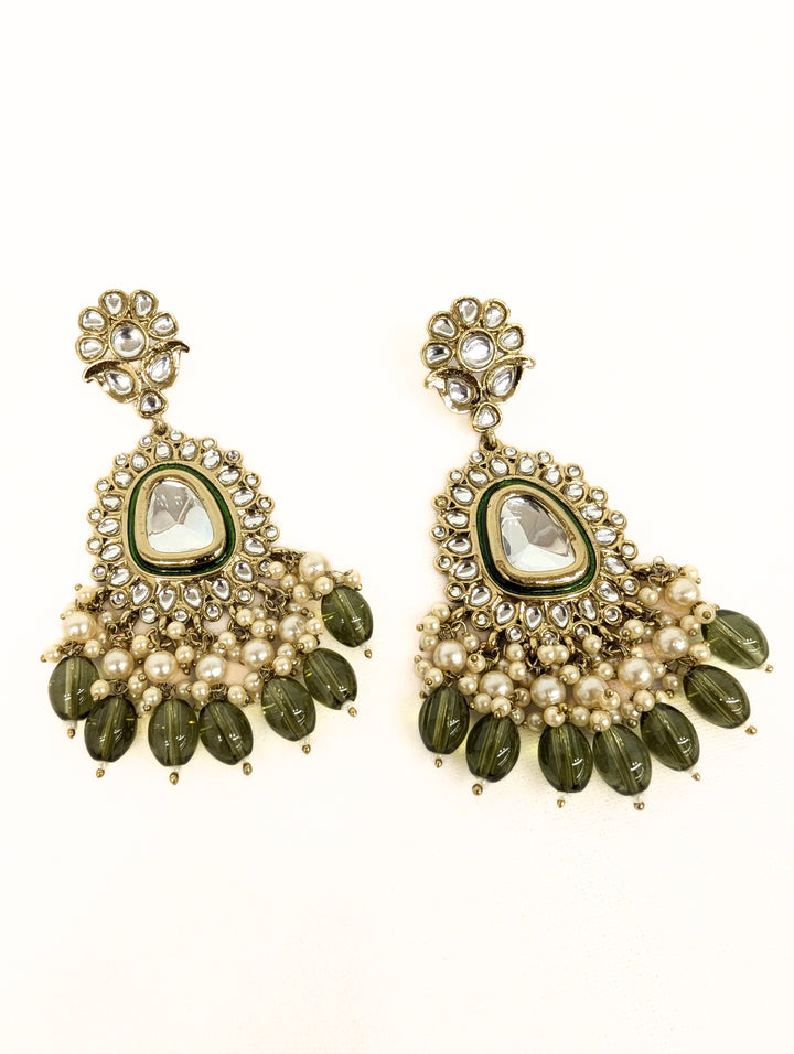 Anika Kundan Earrings