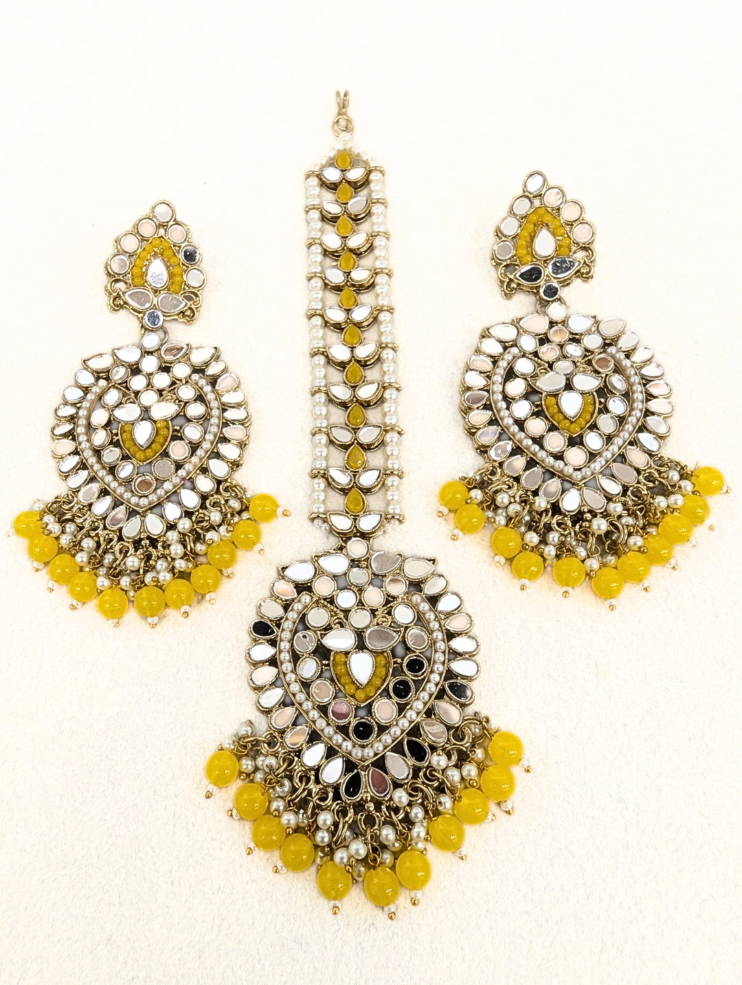 AKSHARA MIRROR EARRINGS AND TIKKA