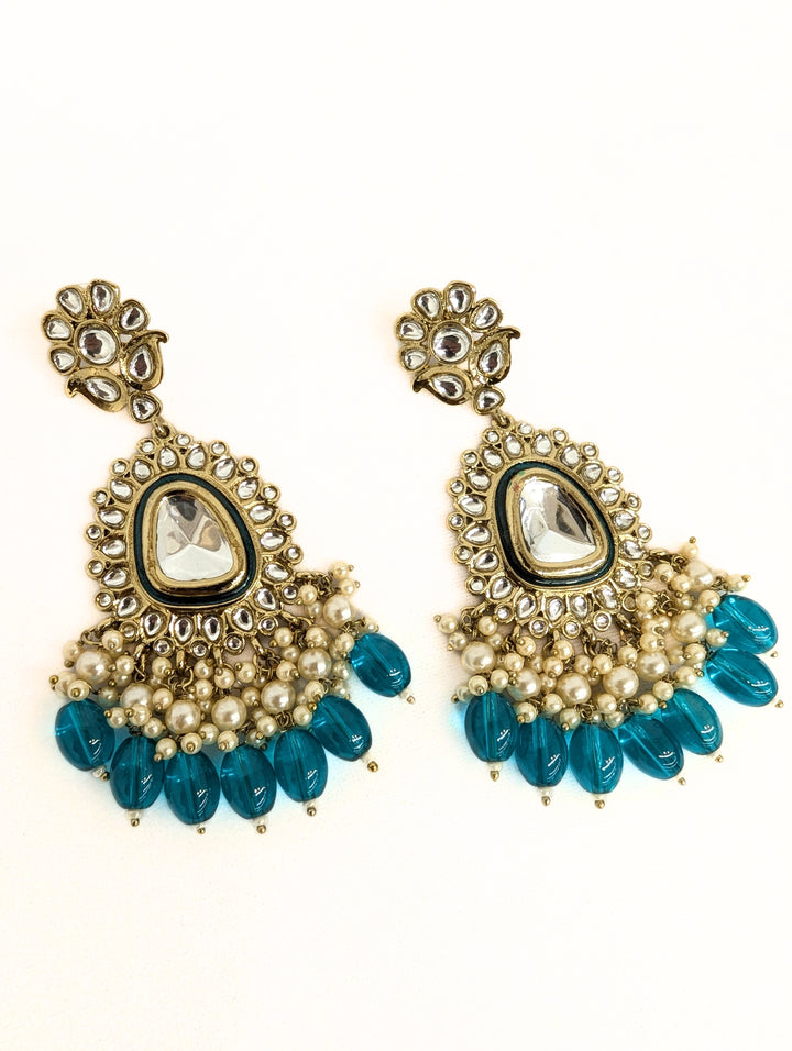 Anika Kundan Earrings