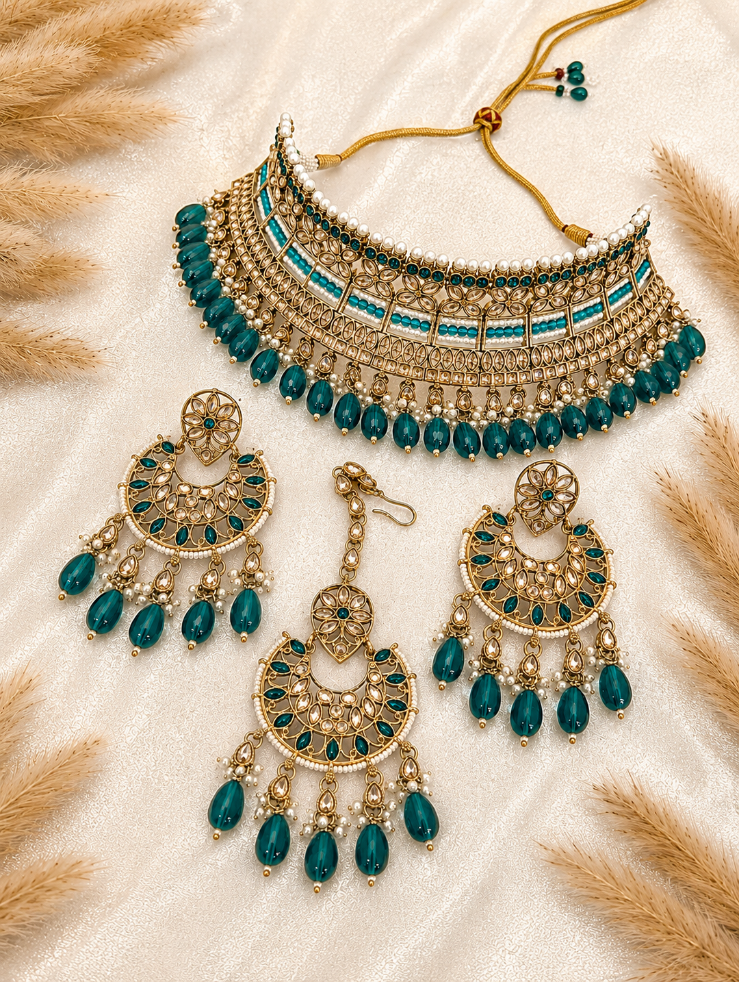 Gauri Polki Full Set With Earring and Tikka