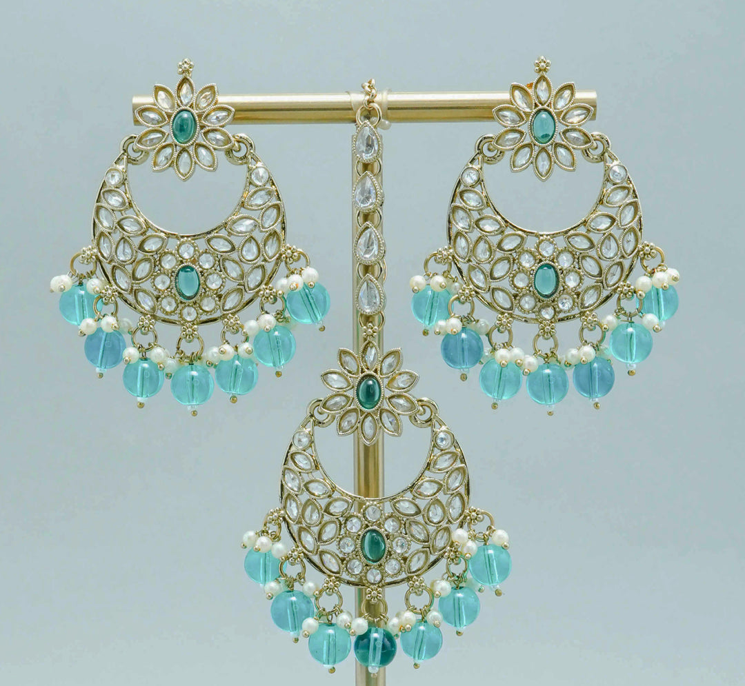 NEHA POLKI EARRINGS WITH TIKKA