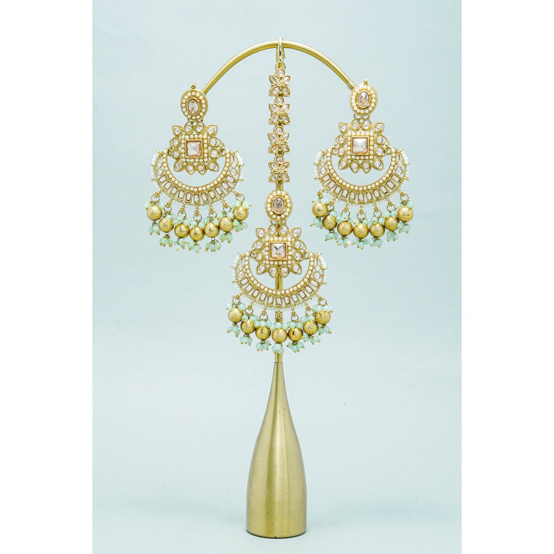 MANIKA POLKI EARRINGS WITH TIKKA