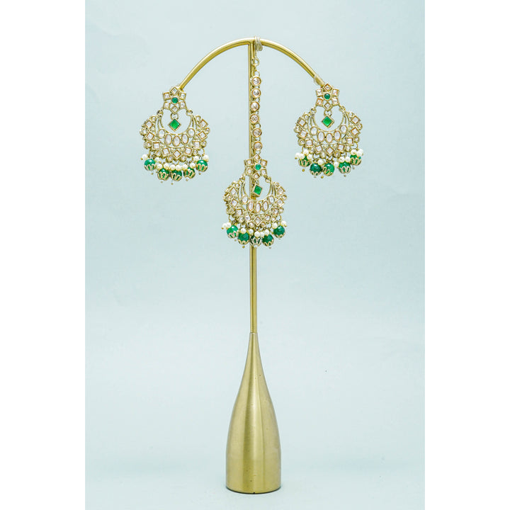 SAKSHI EARRINGS WITH TIKKA