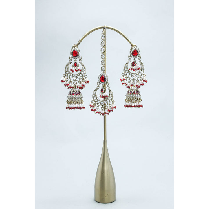 PRIYA POLKI EARRINGS WITH TIKKA