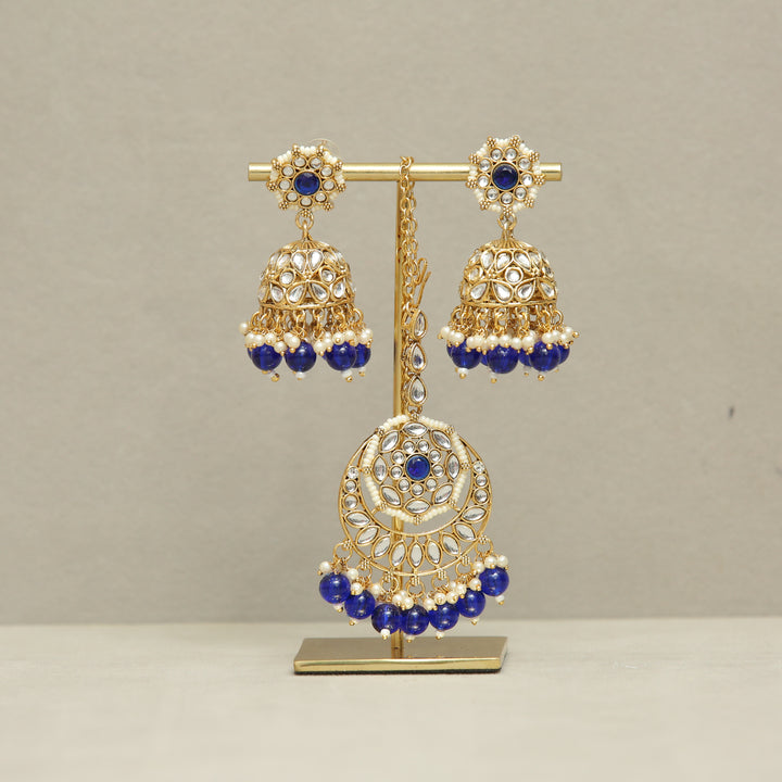 Girisha Kundan Earrings And Tikka