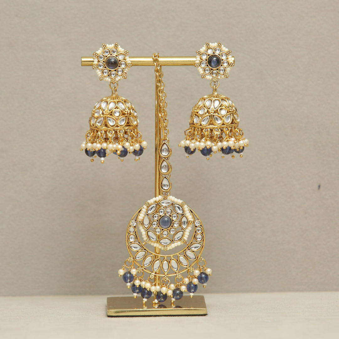 Girisha Kundan Earrings And Tikka