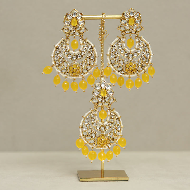 Emilia Kundan Earrings And Tikka