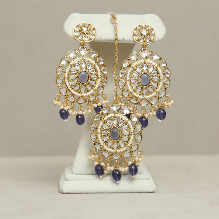 Melanie Kundan Earrings And Tikka