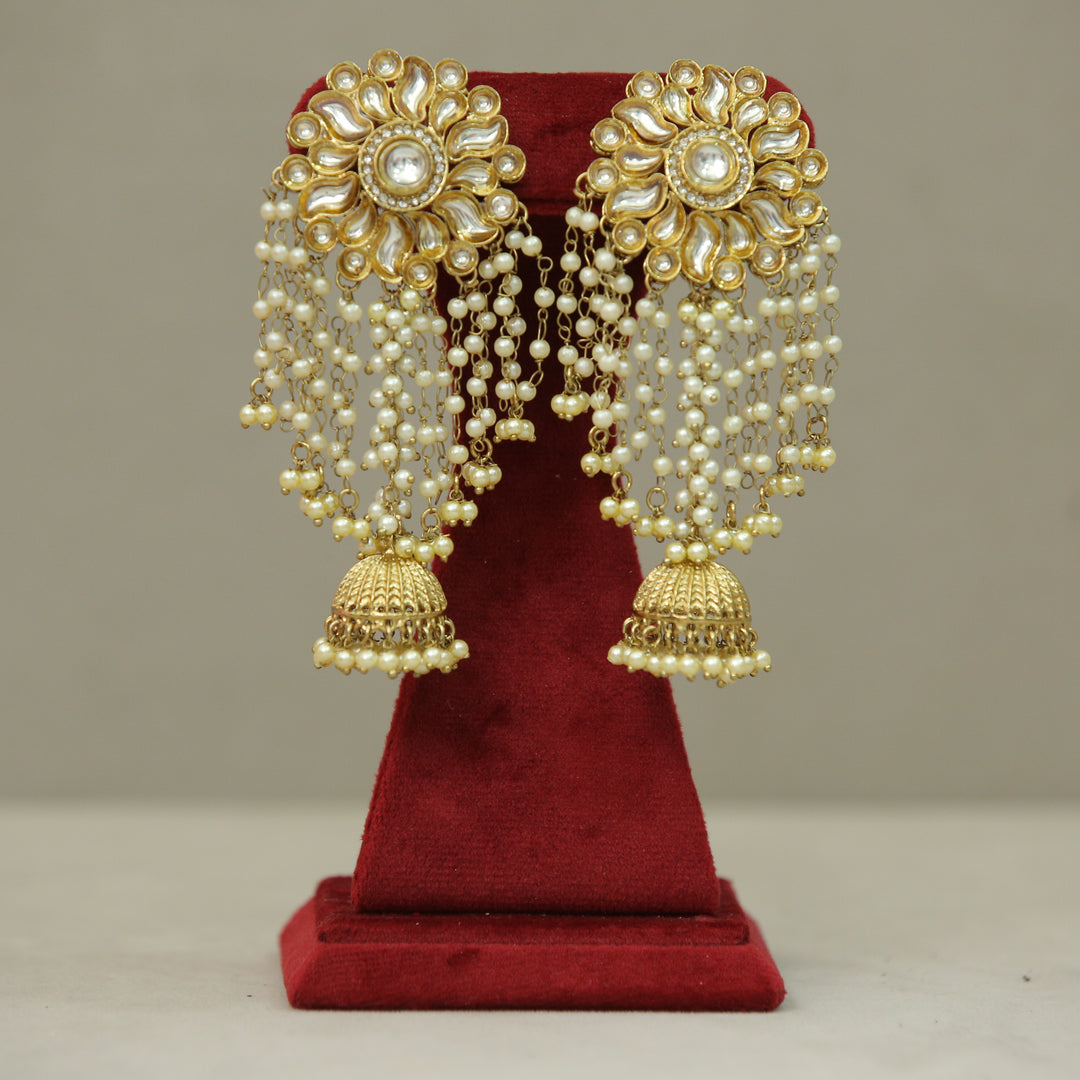 Aria Kundan Earrings