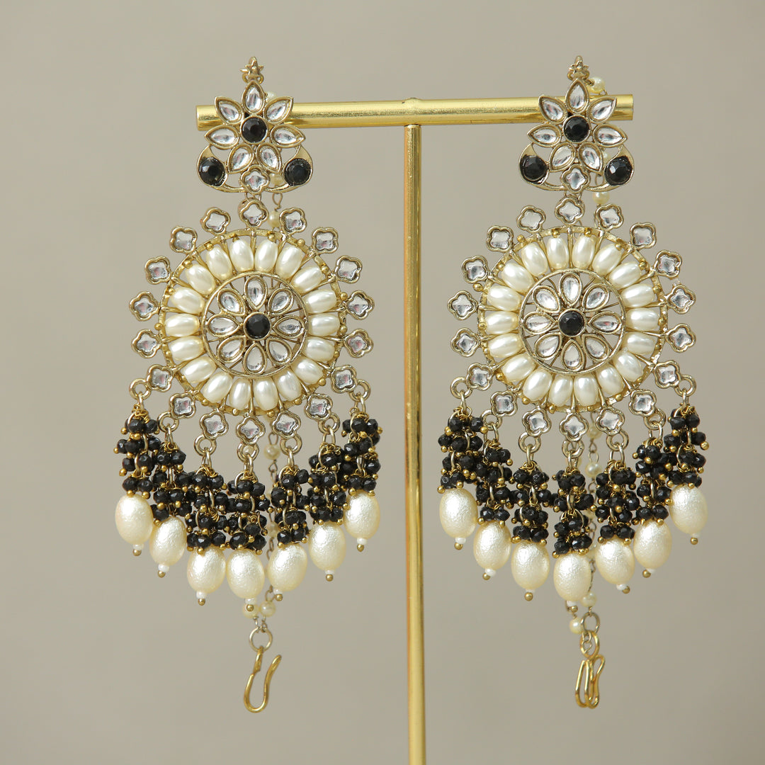 Ahana Kundan Earrings