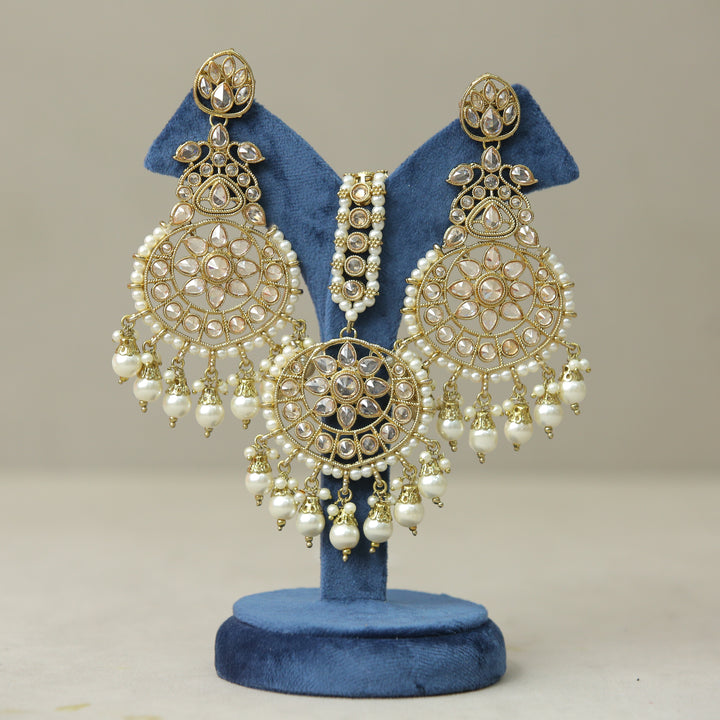 Abhilasa Polki Earrings And Tikka