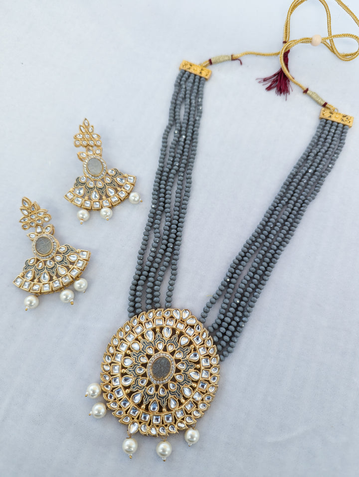 ALISHA KUNDAN MALA SET