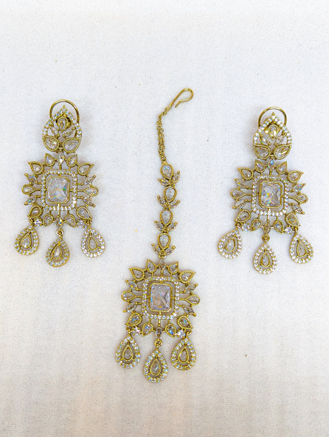 Jiya CZ Earring and Tikka