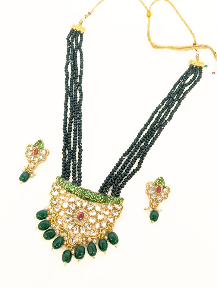 Abilasha Kundan Mala Set