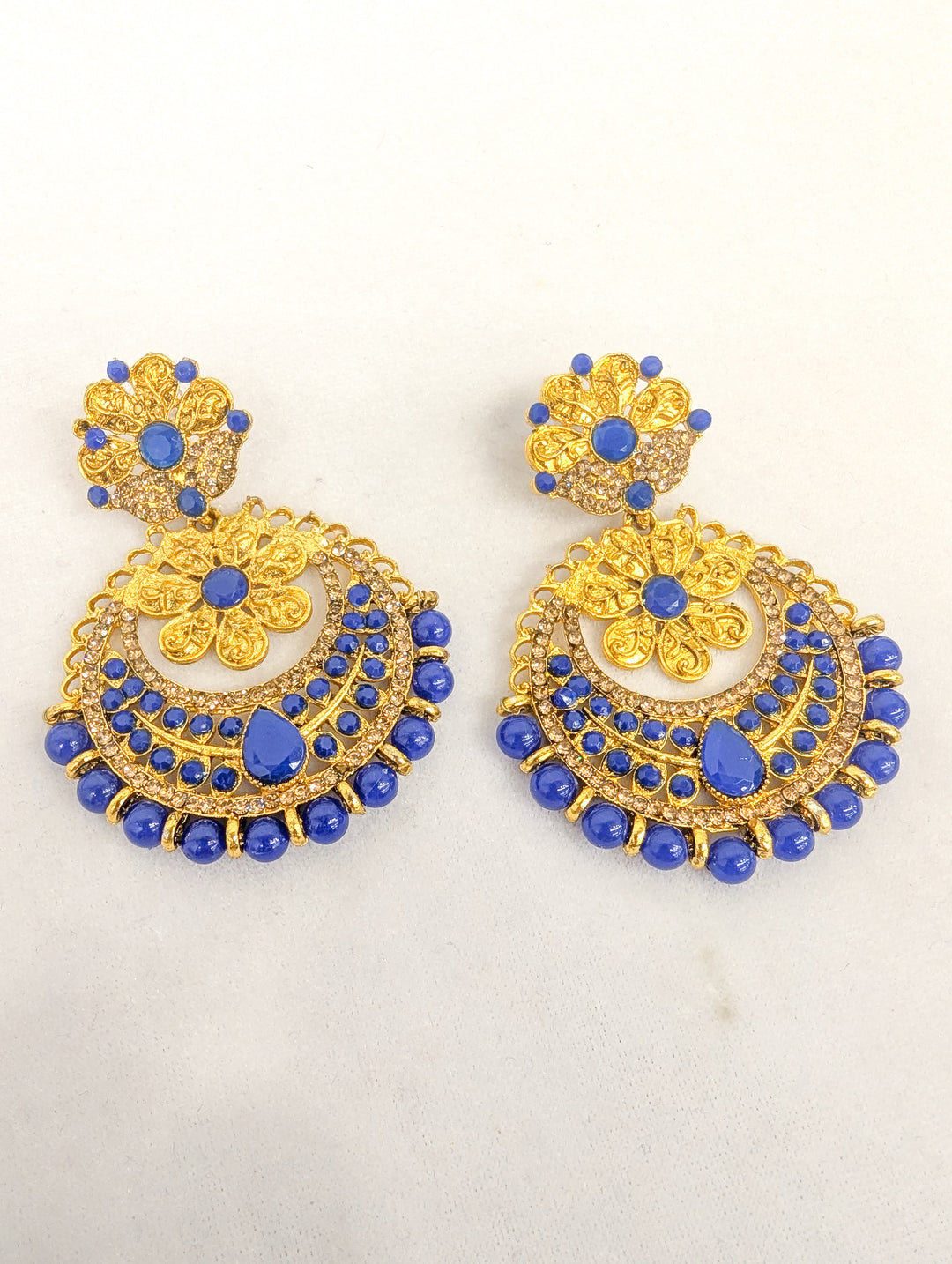 Ararna Stone Earrings With Tikka