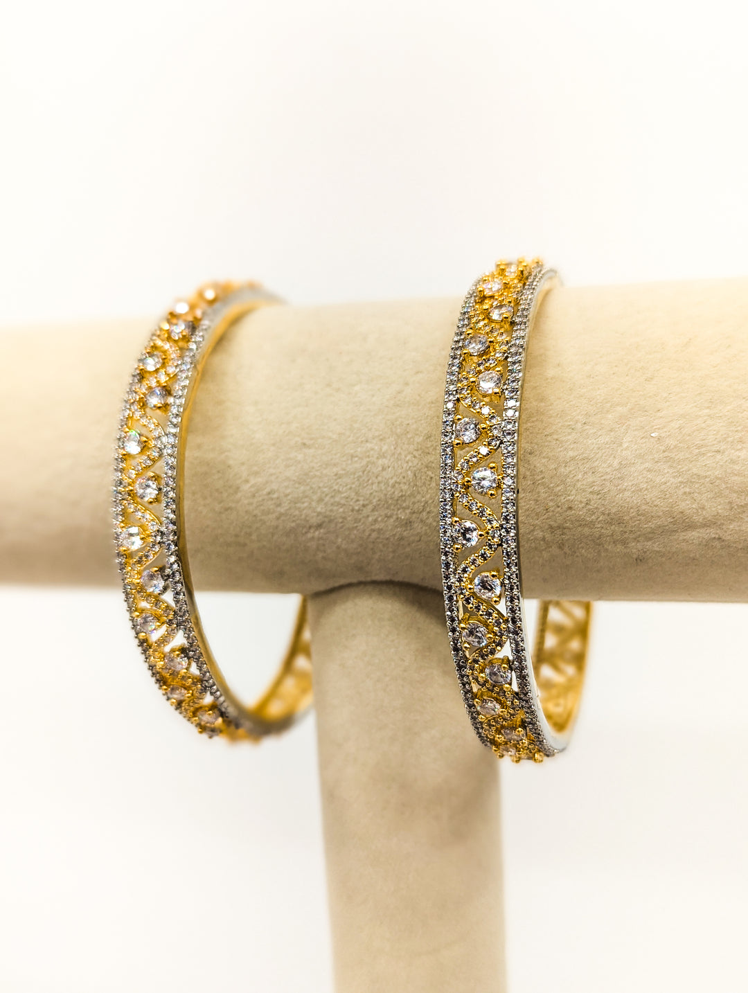 Nova Bangles