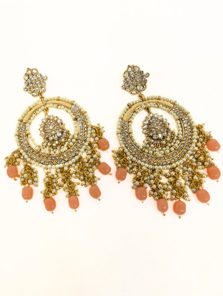 SAANVI STONE EARRINGS