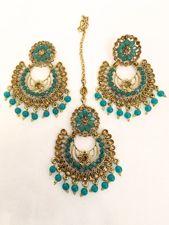 RUPALI POLKI EARRING AND TIKKA