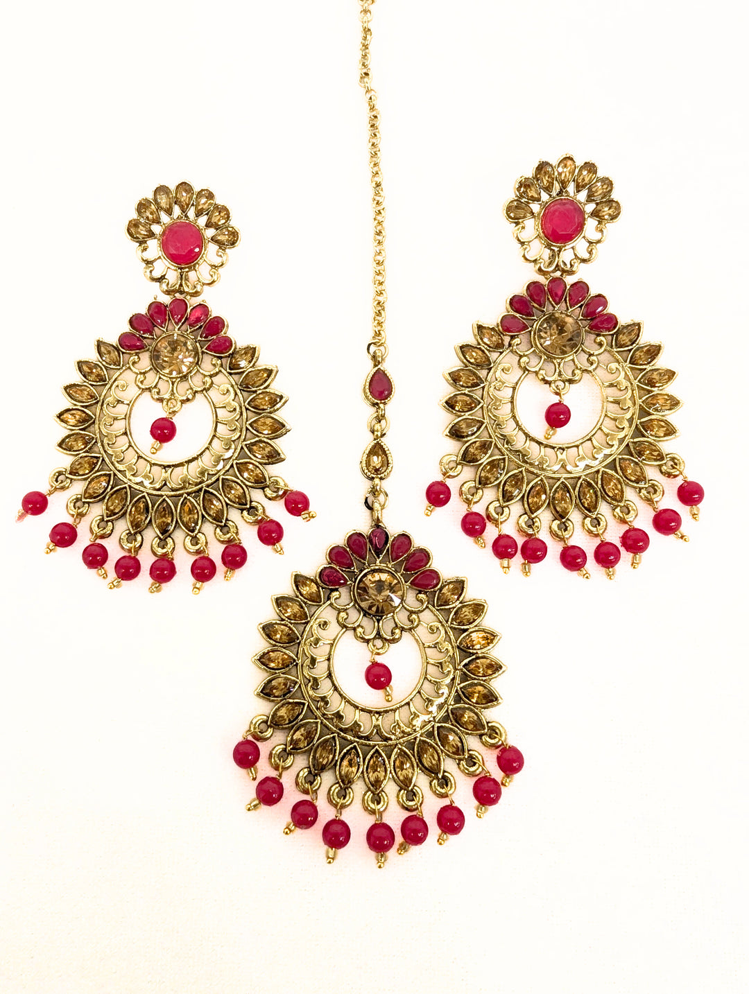 BHAVYA POLKI EARRING AND TIKKA