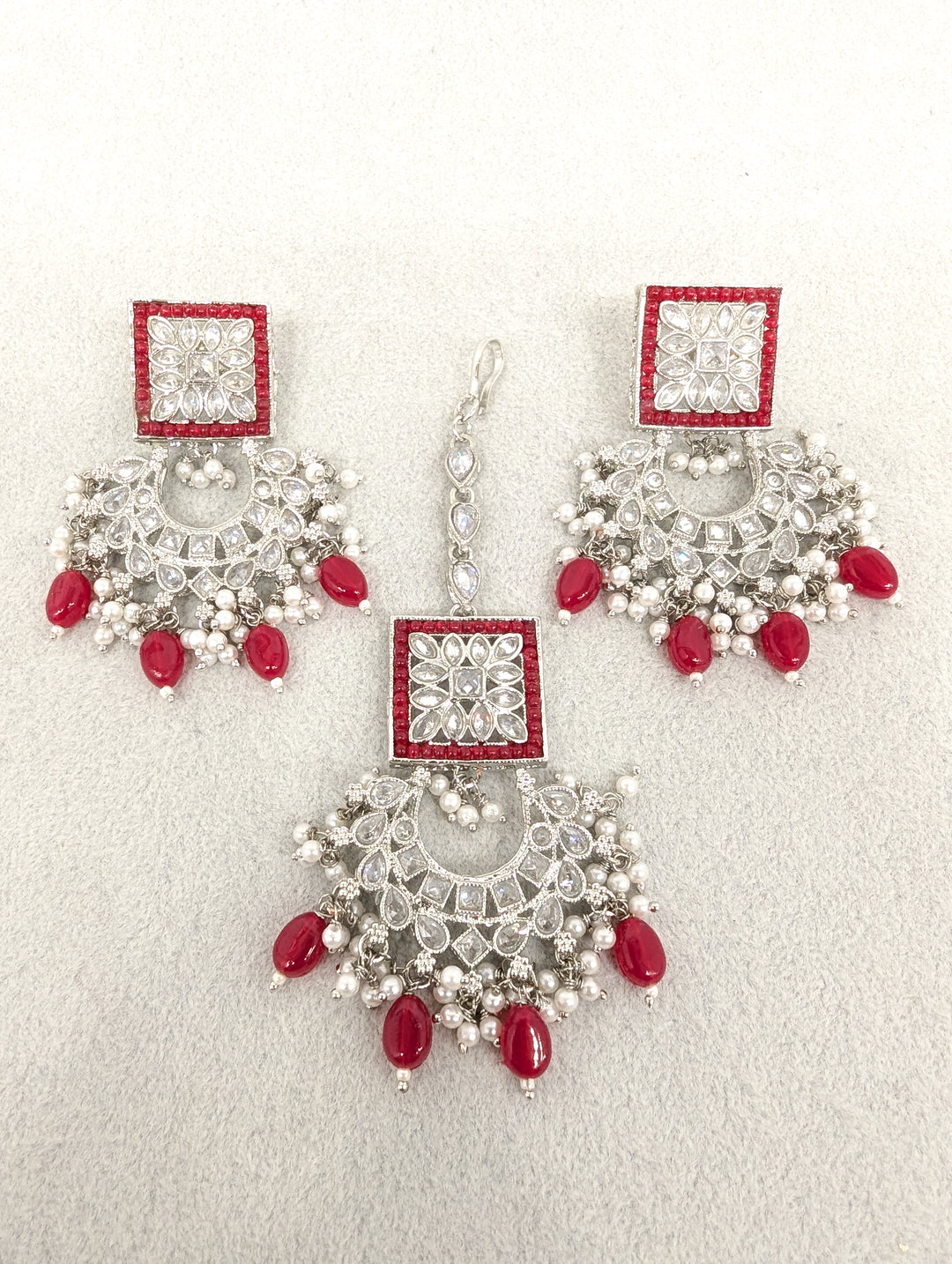 Bhavya Polki Earrings With Tikka