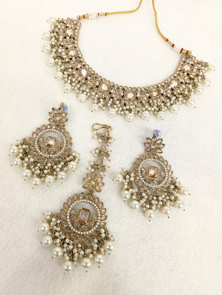 Aadya Polki Full Set