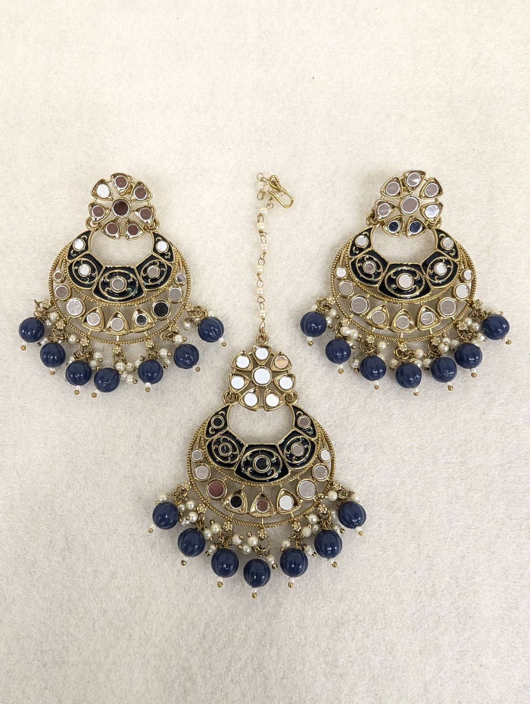 Malini Mirror Earring With Tikka