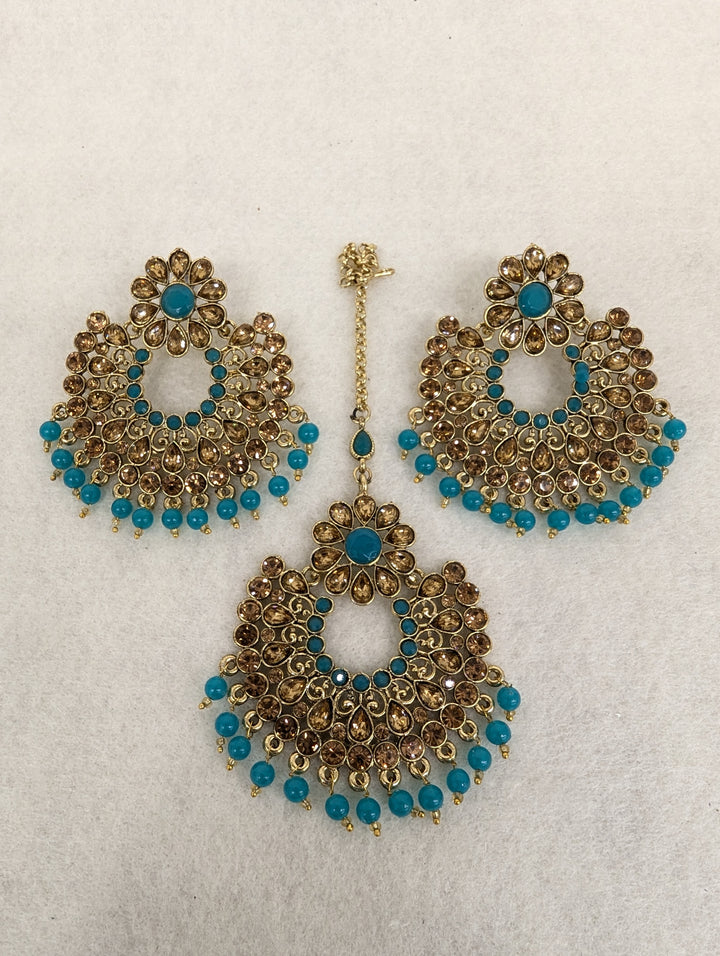 Prerna Stone Earring With Tikka