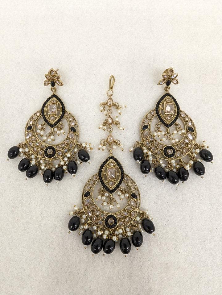 Navya Polki Earing With Tikka