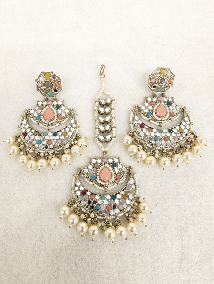 Manpreet Mirror Earring With Tikka
