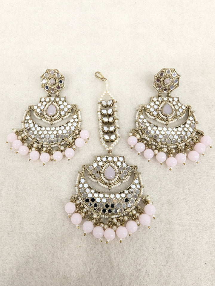 Manpreet Mirror Earring With Tikka