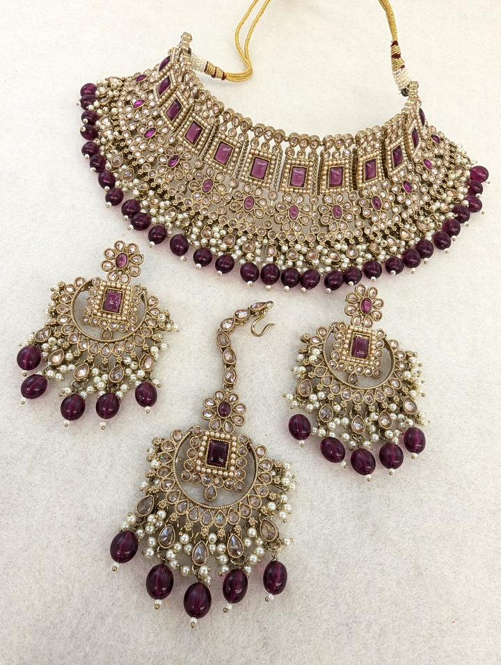 Divya Polki Full Set With Earring and Tikka