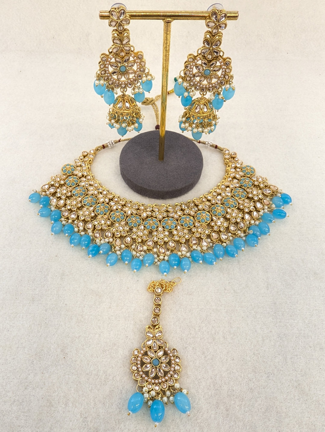 Trisha Stone Full Set