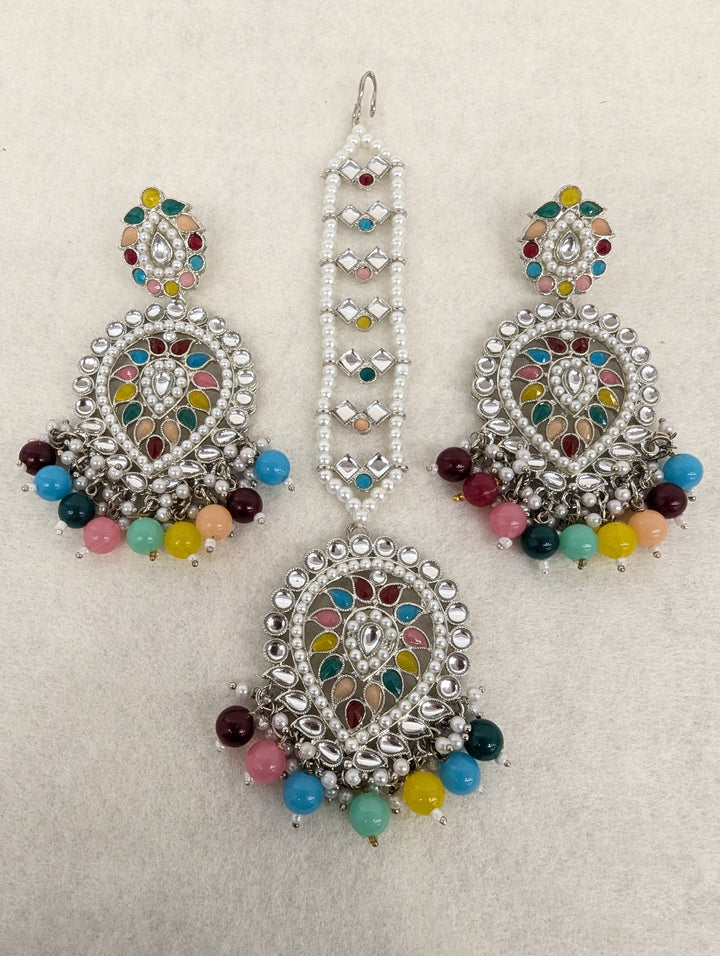 Kanika Stone Earring With Tikka