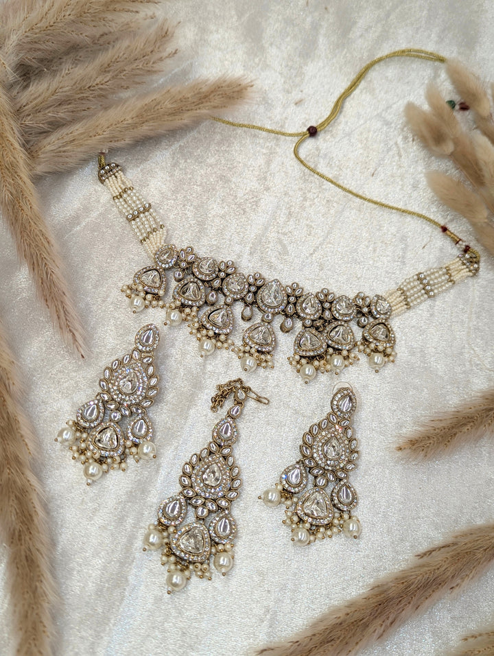 Mira Kundan Full Set