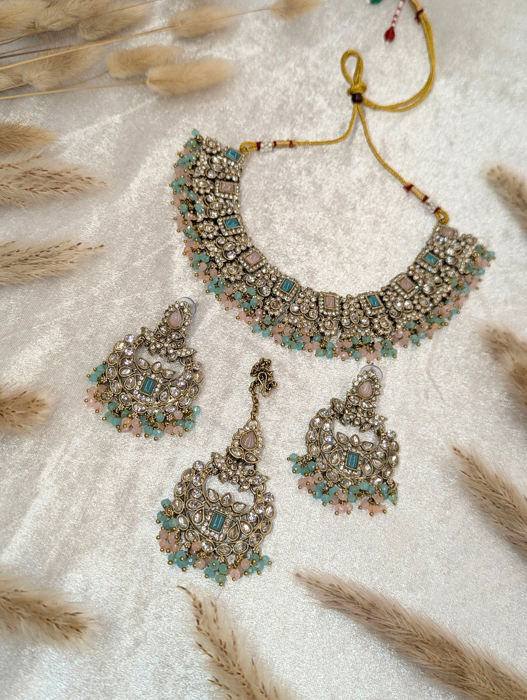Jhanvi Polki Full Set