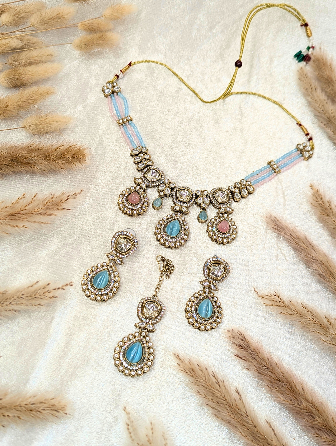 Manika Stone Full  Set