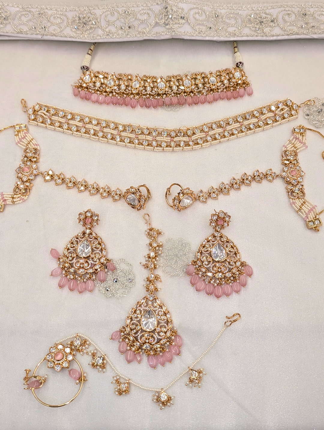 Aisha Pure Uncut Kundan Bridal Set