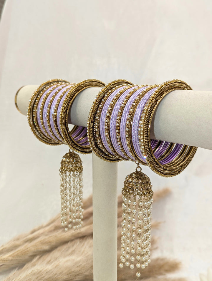 Saanvi Jhumka Stone Bangles