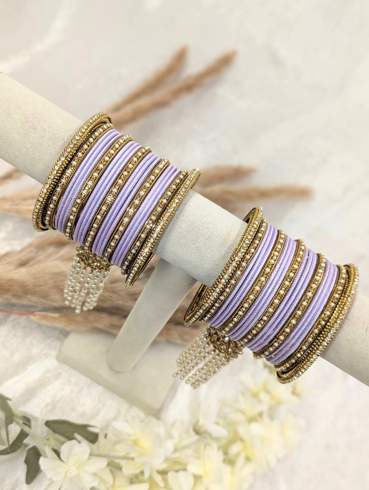 Saanvi Jhumka Stone Bangles