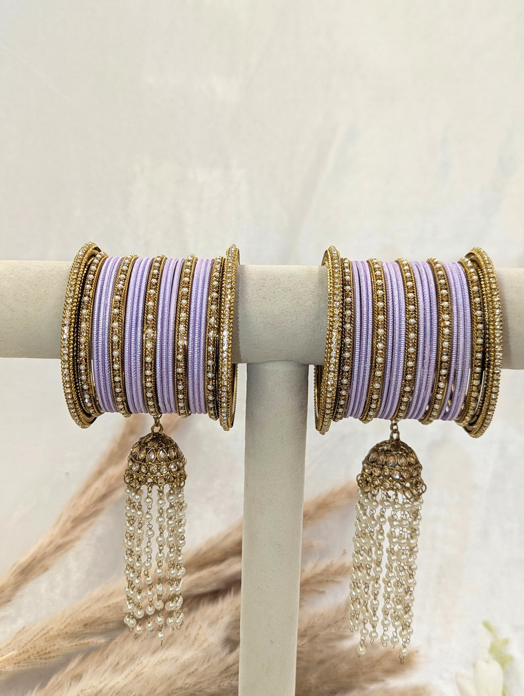 Saanvi Jhumka Stone Bangles