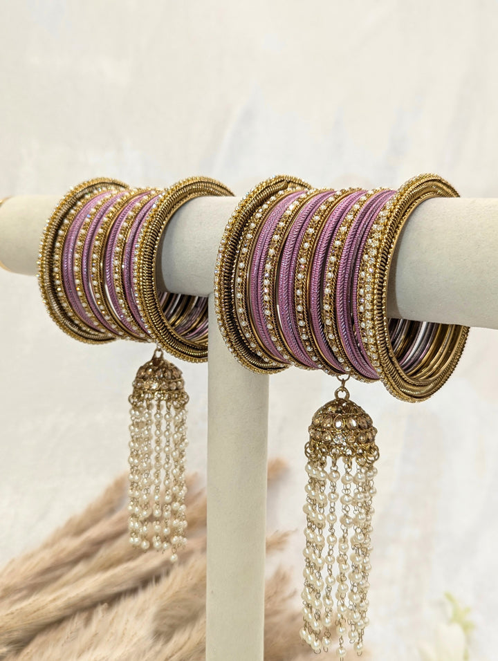 Saanvi Jhumka Stone Bangles