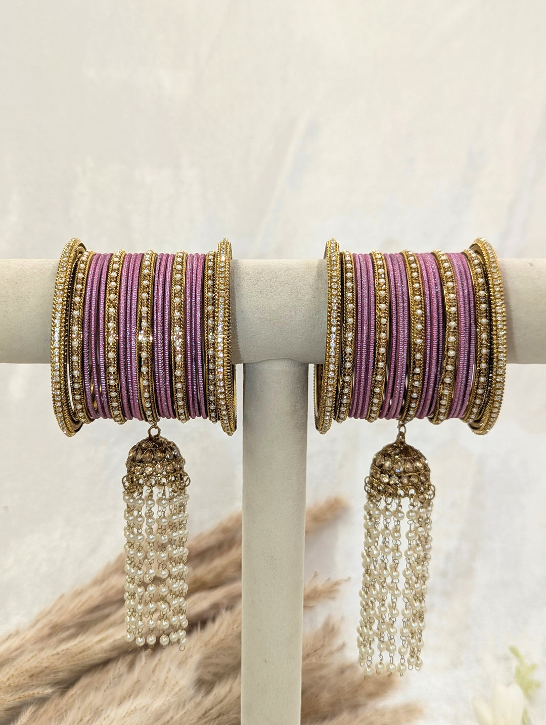 Saanvi Jhumka Stone Bangles