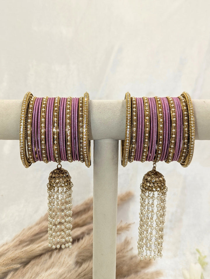 Saanvi Jhumka Stone Bangles
