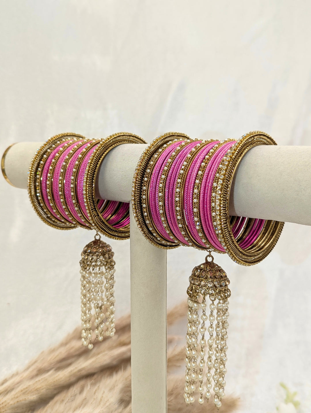 Saanvi Jhumka Stone Bangles