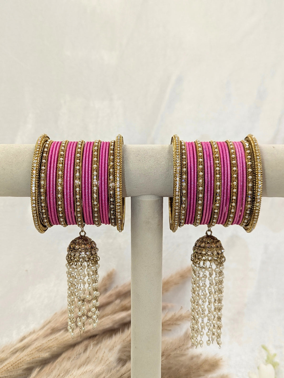 Saanvi Jhumka Stone Bangles