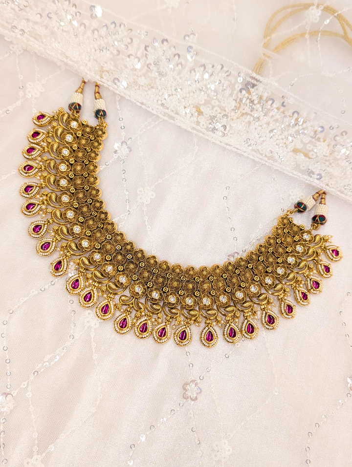 Sakshi Pure Kundan Antique Gold Bridal Set