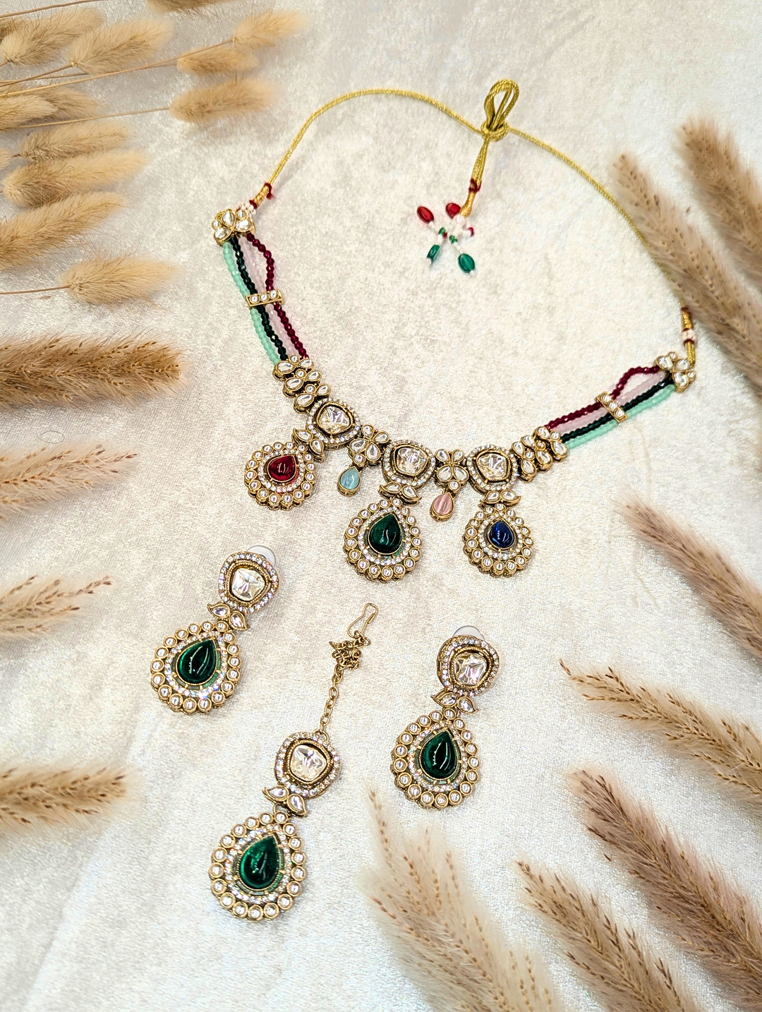 Manika Stone Full  Set