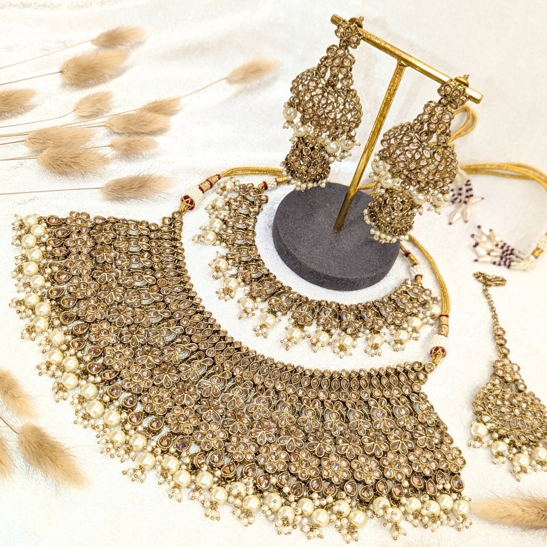 Kavya Polki Full Set