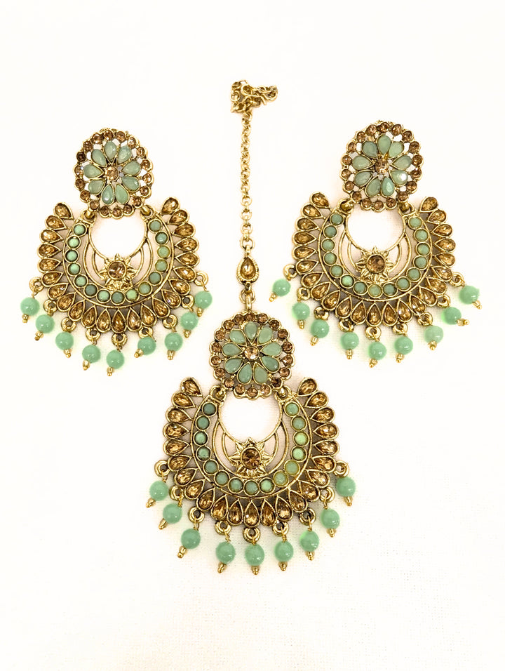 RUPALI POLKI EARRING AND TIKKA